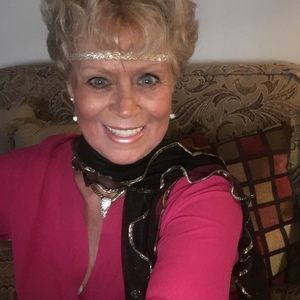 Meet your Posher, Eileen